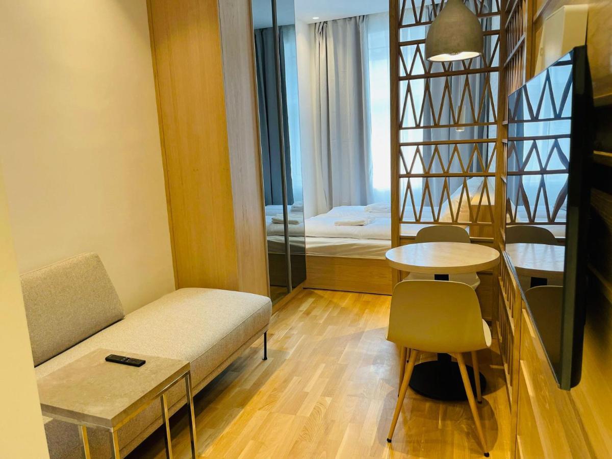 Zeus Design Compact Aparmtent Apartment *